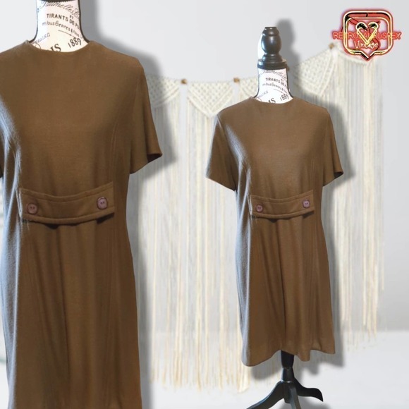 VINTAGE 1960s Mod Little Brown Dress, Medium - Picture 1 of 8